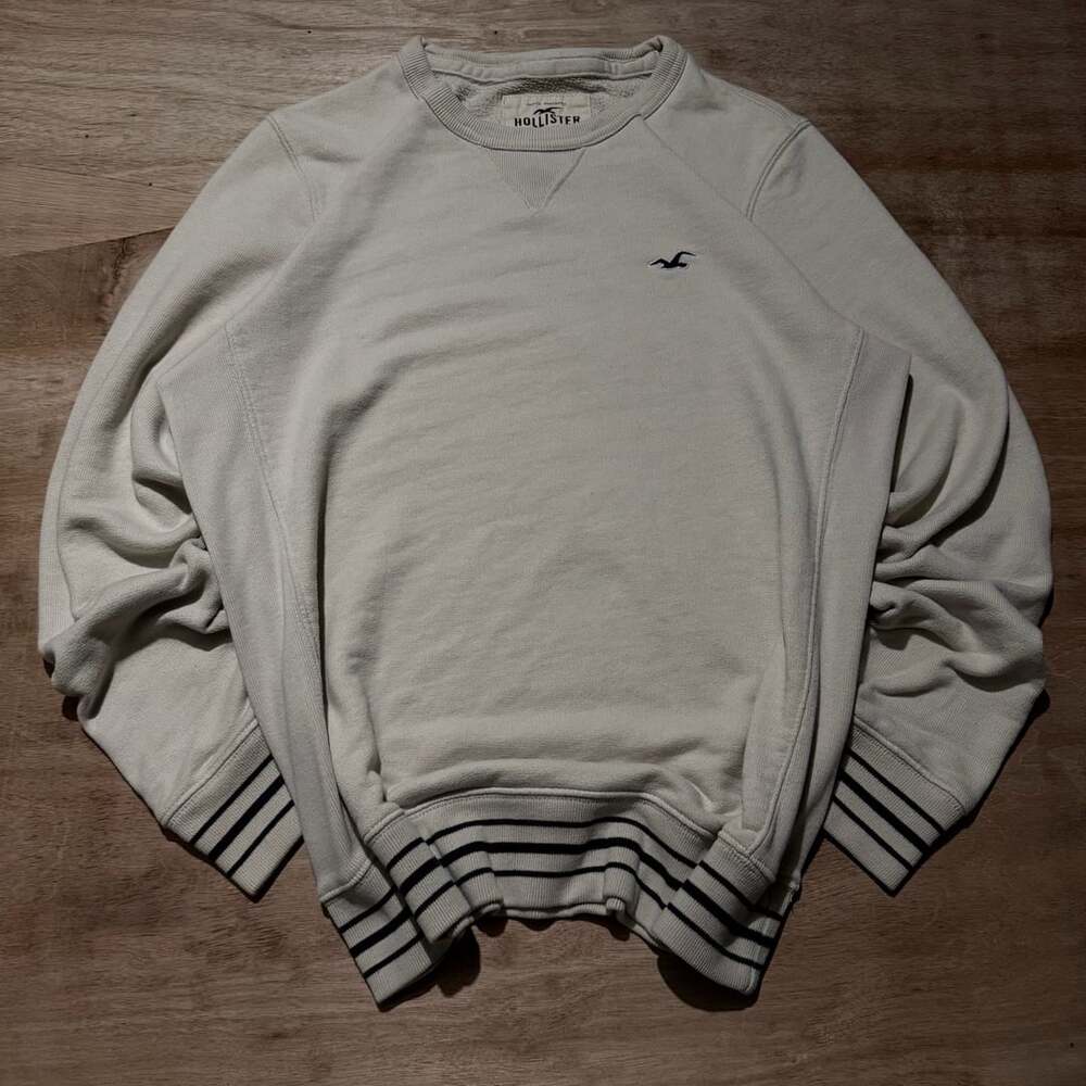 Hollister California Crewneck Sweatshirt Small Cream Striped Preppy Logo